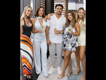  alt="Vicky Pattison"