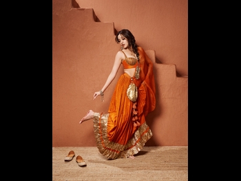  alt="Neha Shetty"