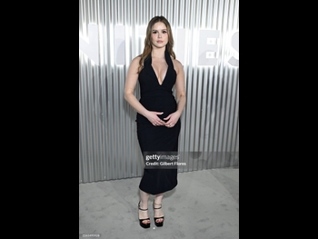  alt="Erin Moriarty"