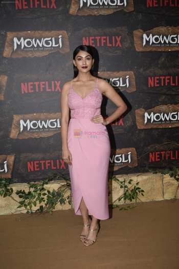 Mrunal Thakur