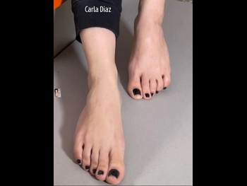  alt="Carla Diaz"