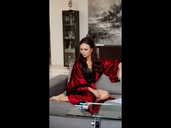  alt="Yana Koshkina"