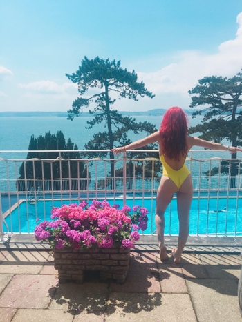 Dianne Buswell