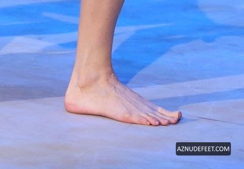 Gessica Notaro Feet Aznudefeet