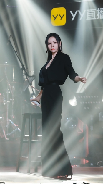 Jane Zhang