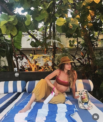 Stephanie Cayo