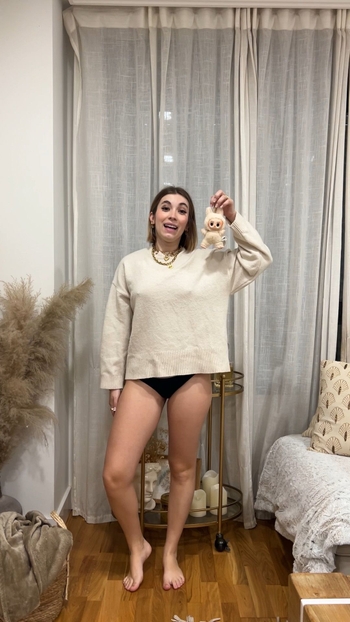 Rebeca Stones