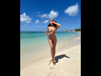  alt="Janelle Fletcher"