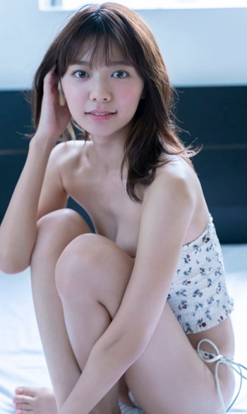 Asuka Kawazu