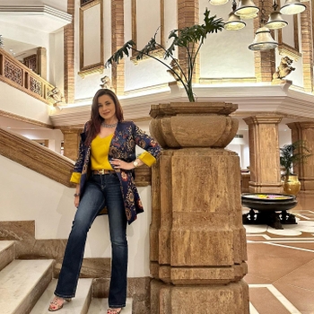 Neelam Kothari