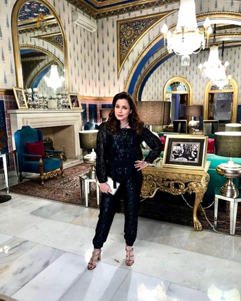 Neelam Kothari