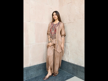  alt="Sonam Bajwa"
