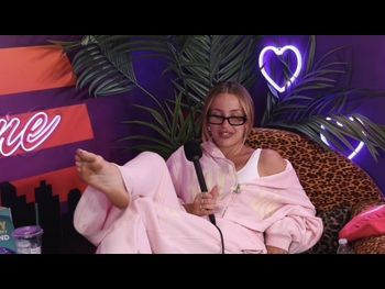  alt="Tana Mongeau"