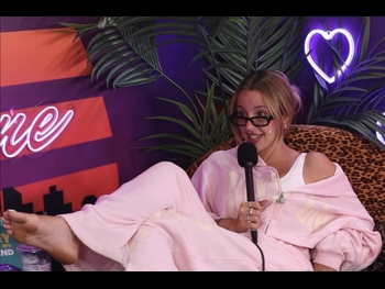  alt="Tana Mongeau"