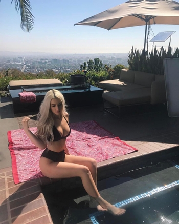 Tana Mongeau