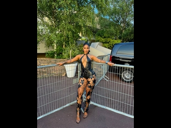  alt="Shenseea"