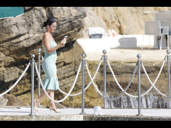  alt="Katy Perry"