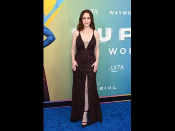  alt="Rachel Brosnahan"