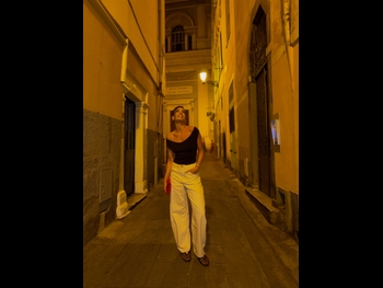 alt="Ivi Adamou"