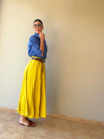 Ivi Adamou