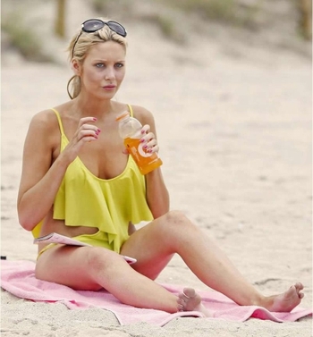 Stephanie Pratt