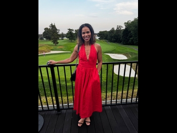  alt="Roxy Sternberg"