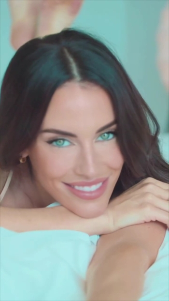 Jessica Lowndes