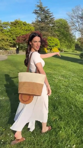 Jessica Lowndes
