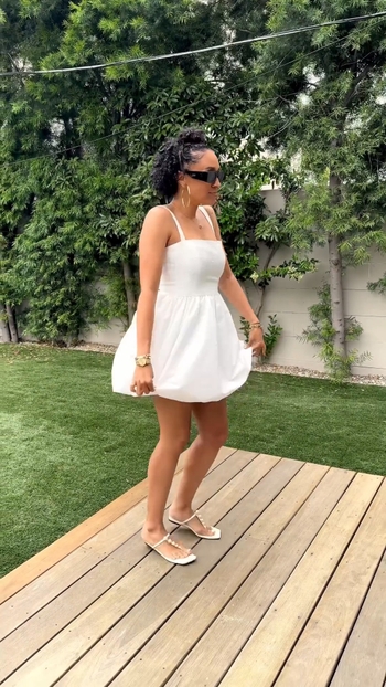 Tia Mowry-Hardrict