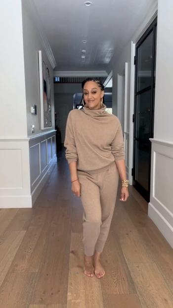 Tia Mowry-Hardrict