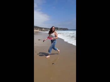  alt="Ellie Mecham"