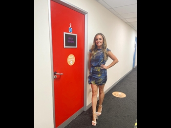  alt="Kelly Somers"