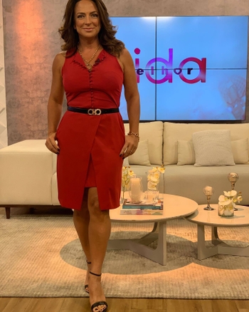 Claudia Tenório