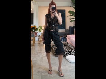  alt="Bella Thorne"