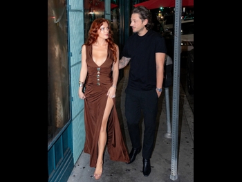  alt="Bella Thorne"
