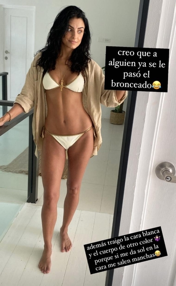 Aislinn Derbez