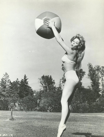 Sue Ane Langdon