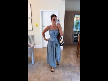  alt="Lucy Mecklenburgh"