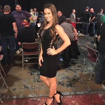 Brooke Adams (V)