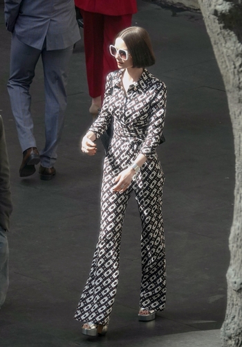 Lily Collins