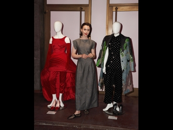  alt="Lily Collins"