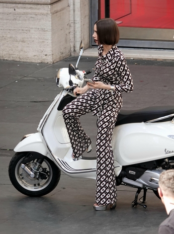 Lily Collins