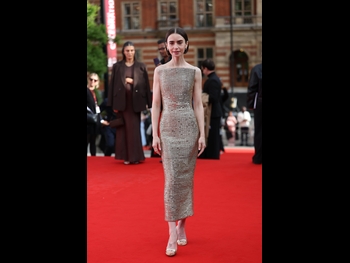  alt="Lily Collins"