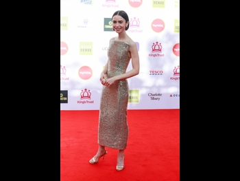  alt="Lily Collins"