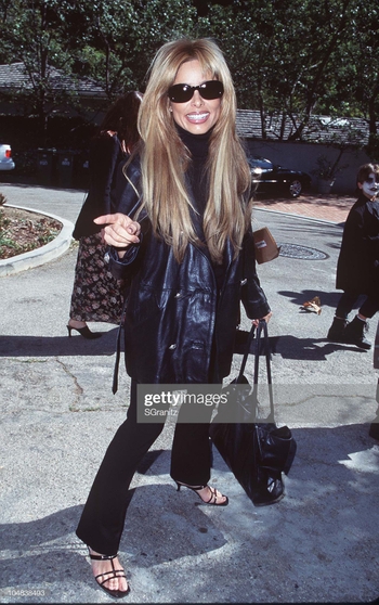 Faye Resnick