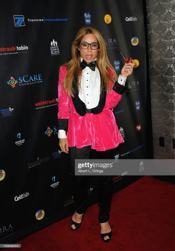 Faye Resnick