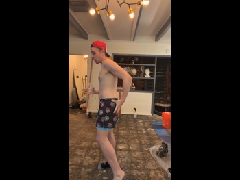  alt="Elliott Norris"