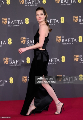 Meghann Fahy