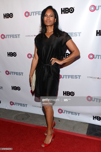 Robinne Lee