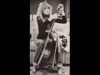  alt="Nancy Wilson"